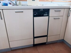 新潟キッチン取付け隊　食洗機の無理やりリフォーム　施工前